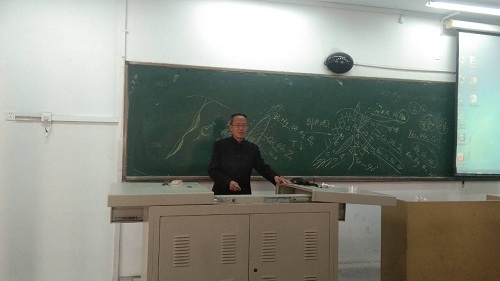 张国义教授为我院学生做学术报告