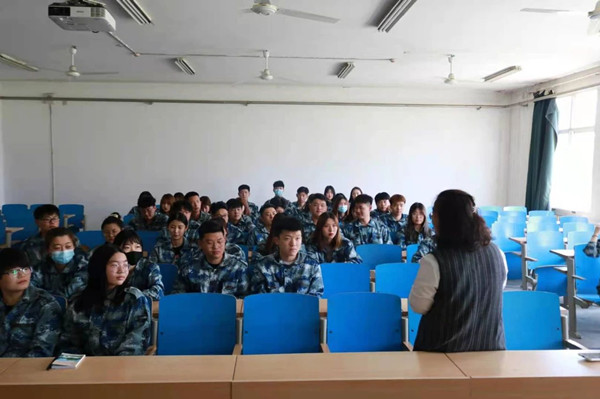 经济学院财务会计专业期中教学质量检查学生座谈会顺利召开